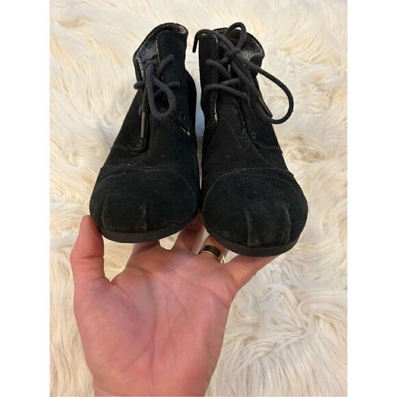 Toms lace up suede booties wedge size 7.5 round toe GUC - Picture 4 of 9